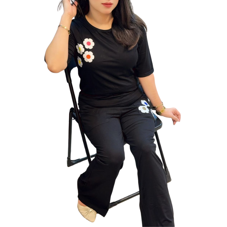 অভিশ্বাস্য মুল্যে প্রিমিয়াম ব্ল্যাক LYCRA কো-অর্ড সেট (টপ + প্যান্ট